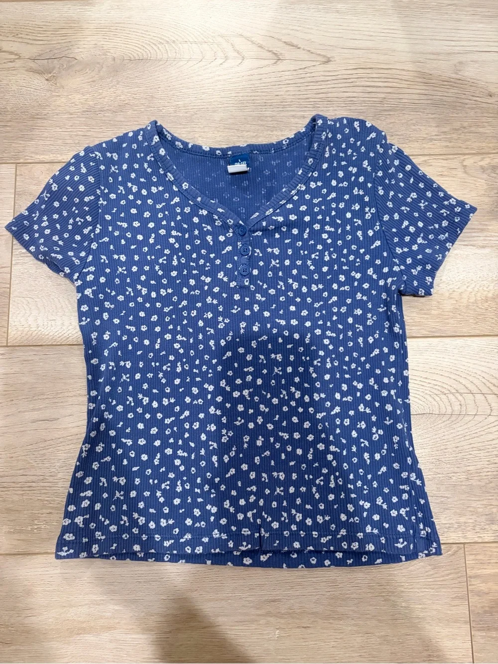Old Navy Blue Floral Ribbed Henley Short Sleeve Tee